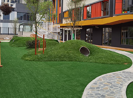 幼兒園人造草坪